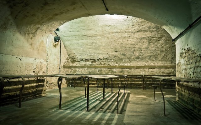 Deine Tour durch die Bunker von Berlin. Hostel Blog Beitrag ...